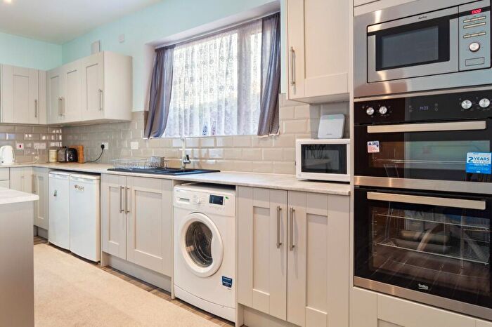 3 Bedroom Bungalow For Sale In Earlsgate, Winterton, Scunthorpe, DN15