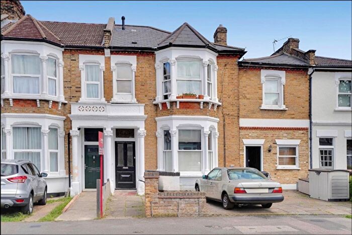 1 Bedroom Flat For Sale In Colfe Road, Forest Hill, London, SE23