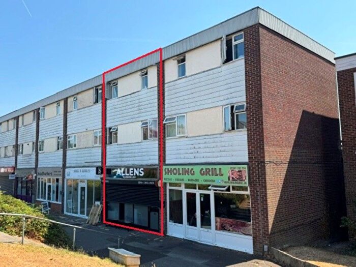 3 Bedroom Property For Sale In Alfriston Gardens, Southampton, SO19