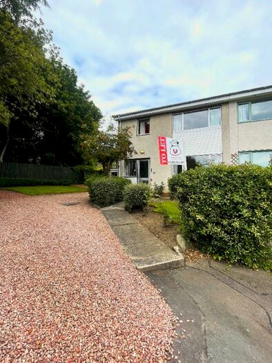 3 Bedroom Semi-Detached House To Rent In Dalgety Gardens, Dalgety Bay, Fife, KY11