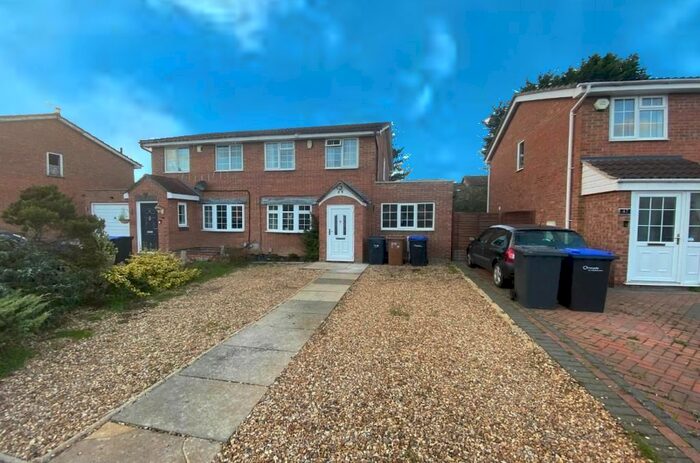 3 Bedroom Semi-Detached House To Rent In Wilford Avenue, Little Billing, Northampton, NN3