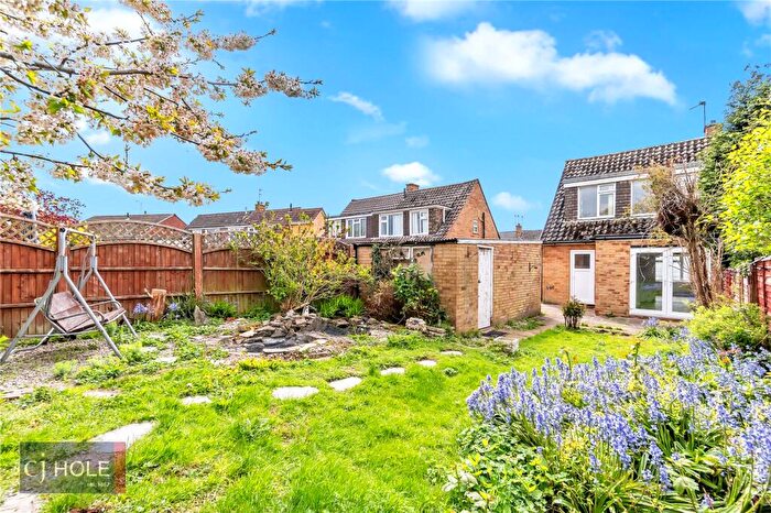 3 Bedroom Semi Detached House To Rent In Greenlands Way, Henbury, Bristol, BS10