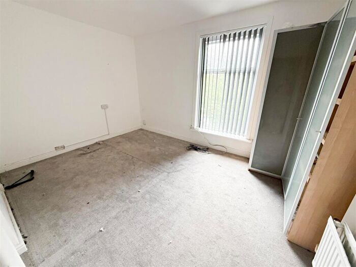 4 Bedroom Terraced House To Rent In Catterall Street, Blackburn, BB2