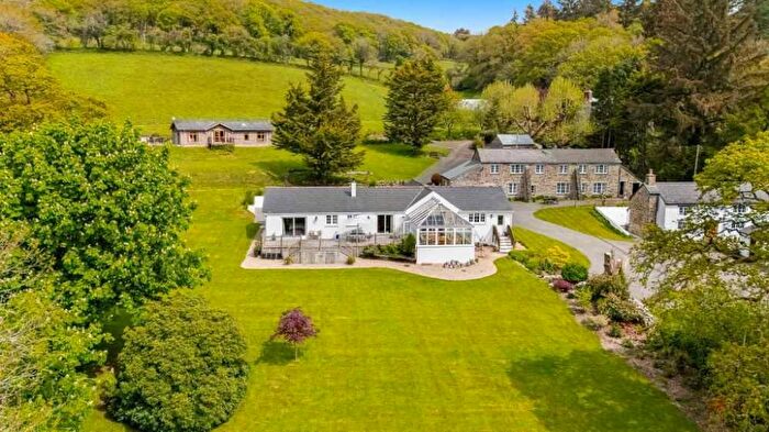 Country House For Sale In Liskeard, Cornwall, PL14