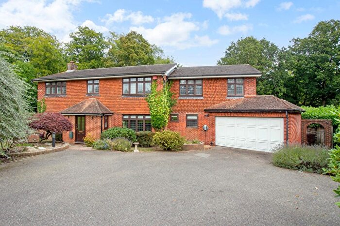 4 Bedroom Detached House To Rent In Hither Chantlers, Langton Green, Tunbridge Wells, TN3