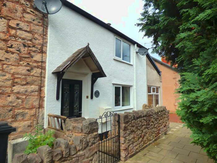 2 Bedroom House To Rent In Rose Hill, Old Colwyn, LL29