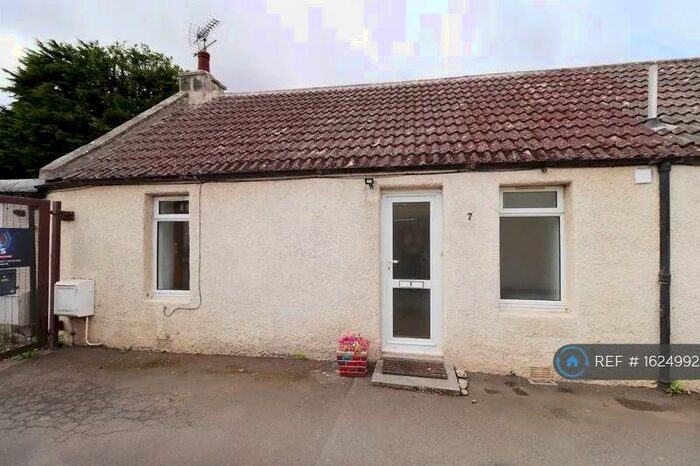 2 Bedroom End Of Terrace House To Rent In Ravenscroft Street, Edinburgh, EH17