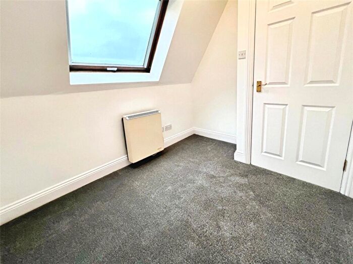 2 Bedroom Flat To Rent In Conway Hall, Conway Mews, Gillingham, Kent, ME7