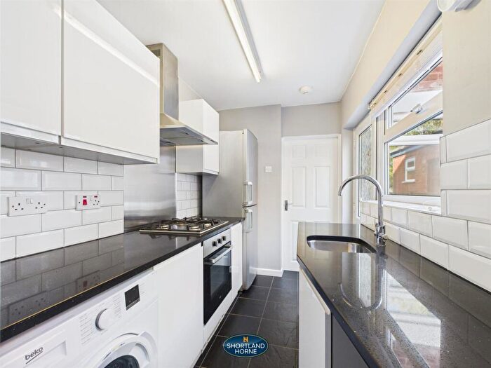 2 Bedroom Terraced House To Rent In Collingwood Road, Earlsdon, Coventry, CV5