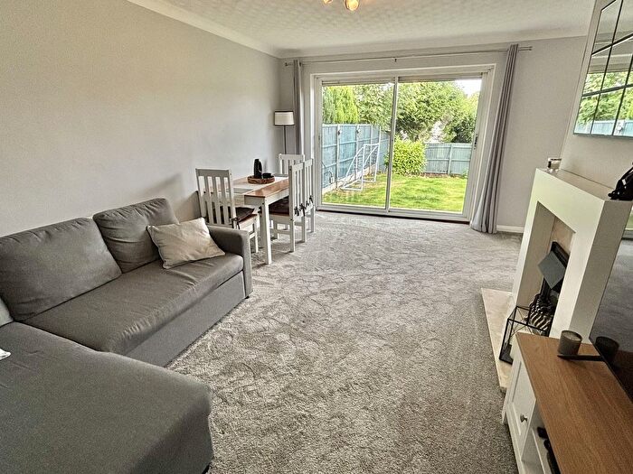 2 Bedroom Semi-Detached Bungalow For Sale In Beaufort Close, Desford, Leicester, Leicestershire., LE9