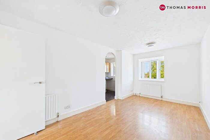 2 Bedroom Apartment To Rent In Baldock Road, Royston, Hertfordshire, SG8