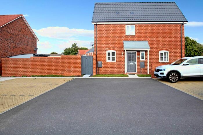 2 Bedroom Property To Rent In Grace Farrant Road, Great Cornard, Sudbury, CO10