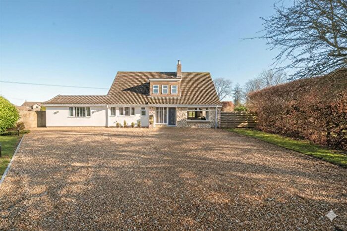 4 Bedroom Detached House For Sale In Lime Trees, Christian Malford, Chippenham, SN15