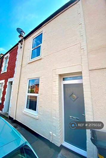 2 Bedroom Terraced House To Rent In Osborne Terrace, Bristol, BS3
