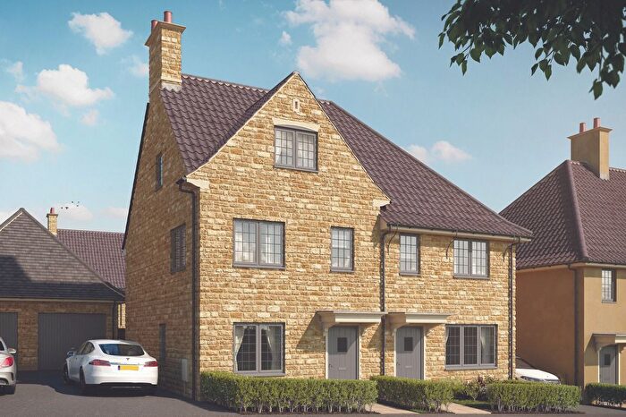 3 Bedroom Semi-detached House For Sale In "Paragon" At Peacock Way, Bath, BA2