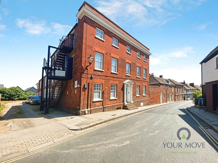 2 Bedroom Flat For Sale In High Street, Milton Regis, Sittingbourne, Kent, ME10