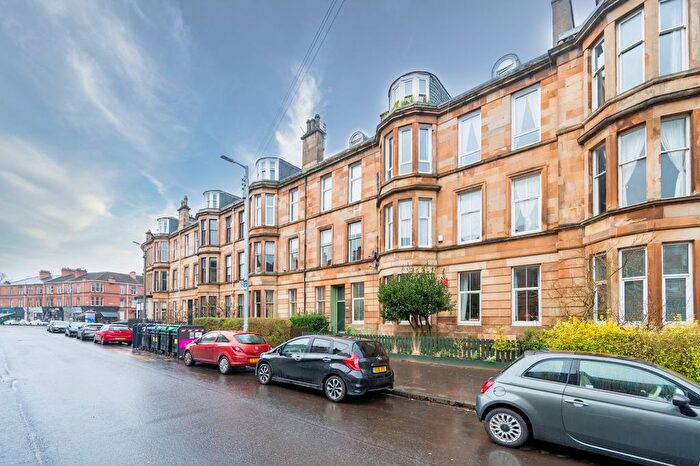 2 Bedroom Flat To Rent In Kenmure Street, Pollokshields, Glasgow, G41