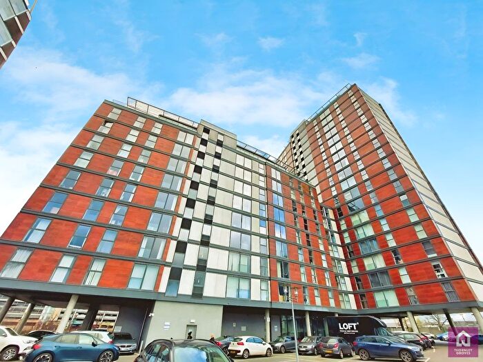 2 Bedroom Flat For Sale In City Lofts, The Quays, Salford Quays, M50