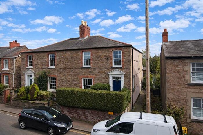 3 Bedroom Semi Detached House For Sale In Merthyr Road, Abergavenny, NP7