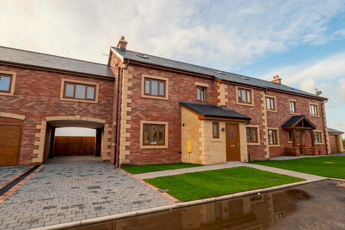 5 Bedroom Terraced House For Sale In The Chaltons, Freckleton, PR4