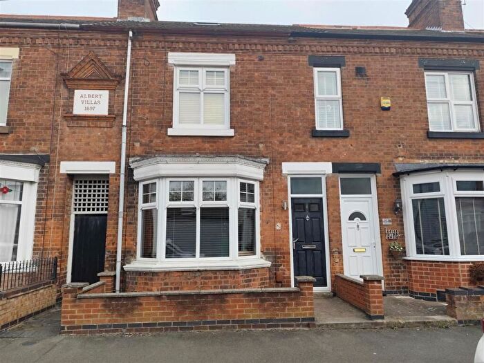 4 Bedroom Semi Detached House To Rent In Marstown Avenue, Wigston, LE18