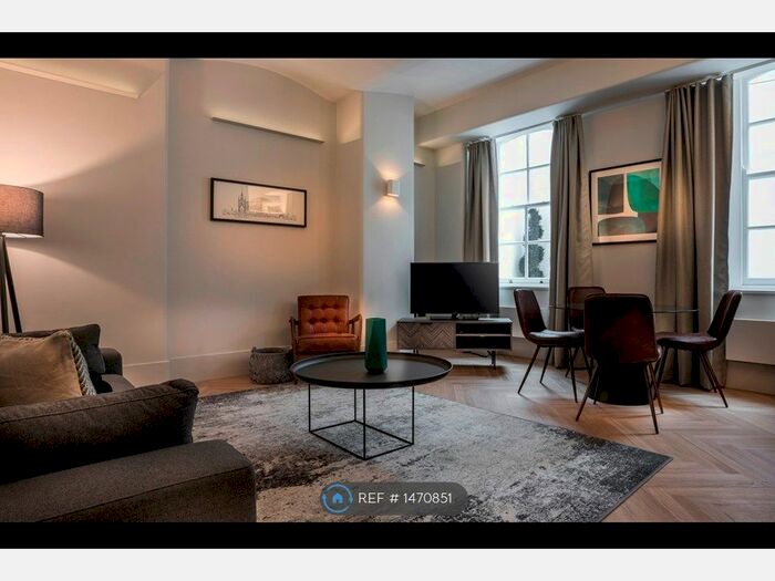 1 Bedroom Flat To Rent In Albert Hall Mansions, London, SW7