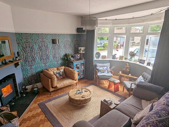 4 Bedroom Detached House For Sale In Bridgend Road, Porthcawl, South Glamorgan, Bridgend (County Of), CF36