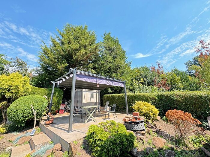 5 Bedroom Detached House For Sale In Lower Ladyes Hills, Kenilworth, CV8