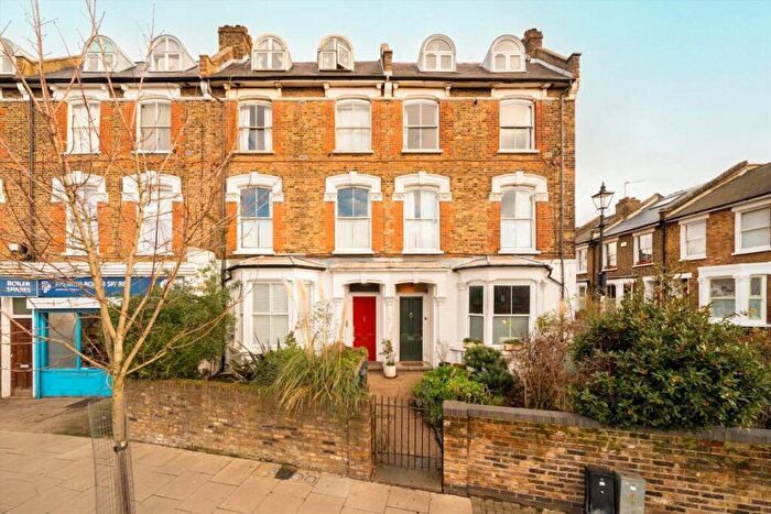 1 Bedroom Flat For Sale In Drayton Park, Highbury, N5