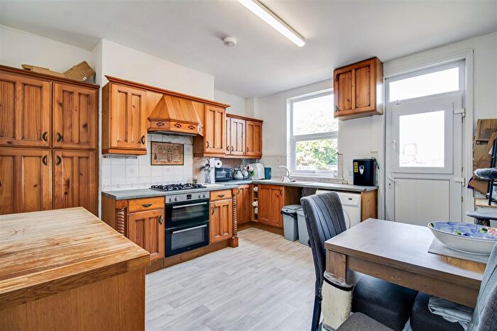 2 Bedroom Semi-Detached House For Sale In Lee Brigg, Normanton, WF6
