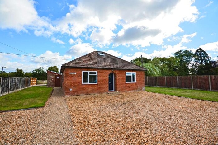2 Bedroom Detached Bungalow To Rent In Whinburgh, NR19