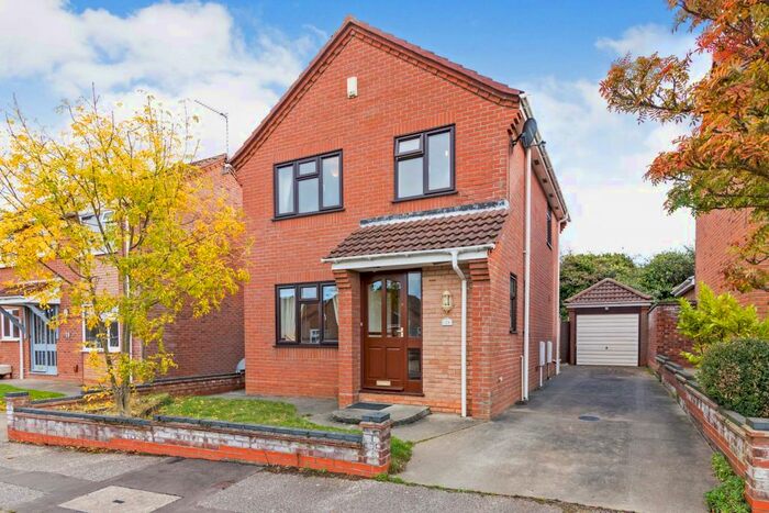 3 Bedroom Detached House To Rent In Windermere Park, Lowestoft, NR32