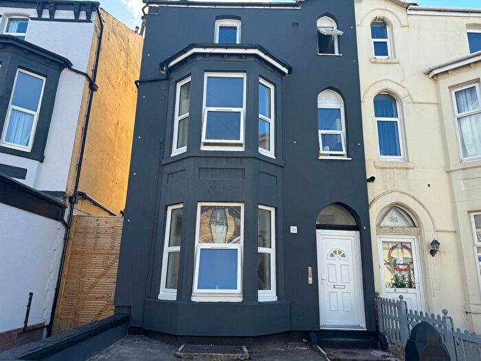 1 Bedroom Flat To Rent In Withnell Road, Blackpool, FY4
