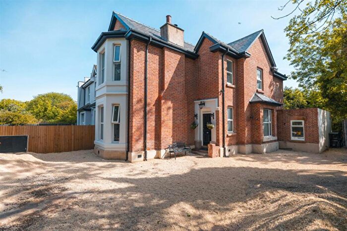 5 Bedroom Semi-Detached House For Sale In Old Chester Road, Rock Ferry, Birkenhead, CH42