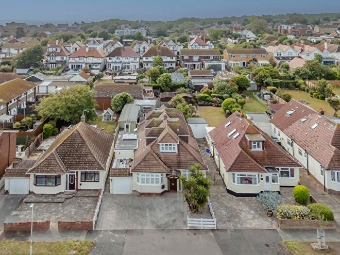 6 Bedroom Detached Bungalow For Sale In Botany Road, Broadstairs, CT10