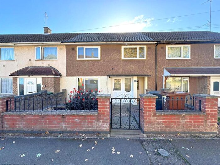 3 Bedroom Terraced House For Sale In Stuart Road, Corby, NN17