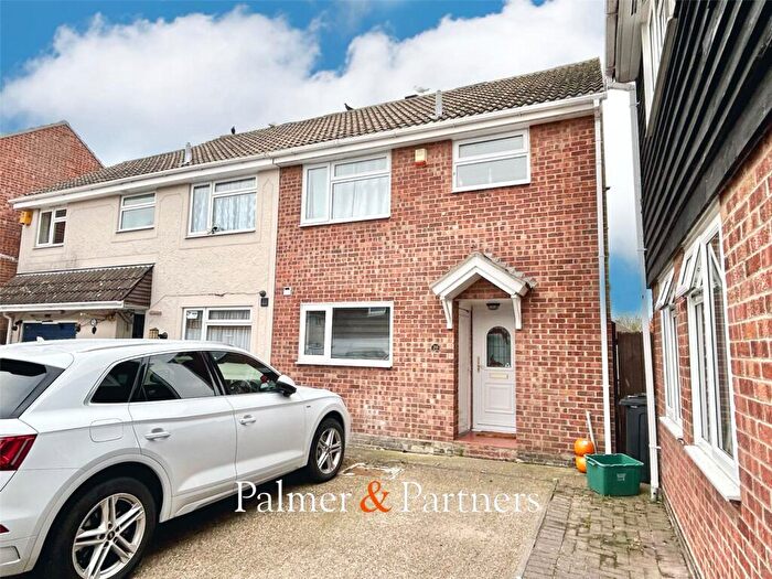 3 Bedroom Semi Detached House For Sale In Salvia Close, Clacton-on-Sea, Essex, CO16