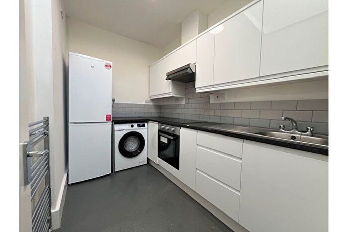 1 Bedroom Flat To Rent In Gillott Road, Edgbaston, Birmingham, B16