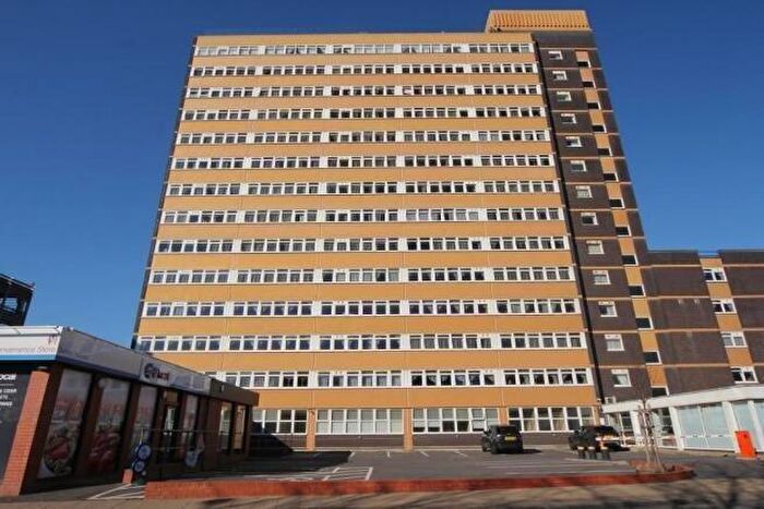 2 Bedroom Flat To Rent In Trinity Road, Bootle, Merseyside, L20