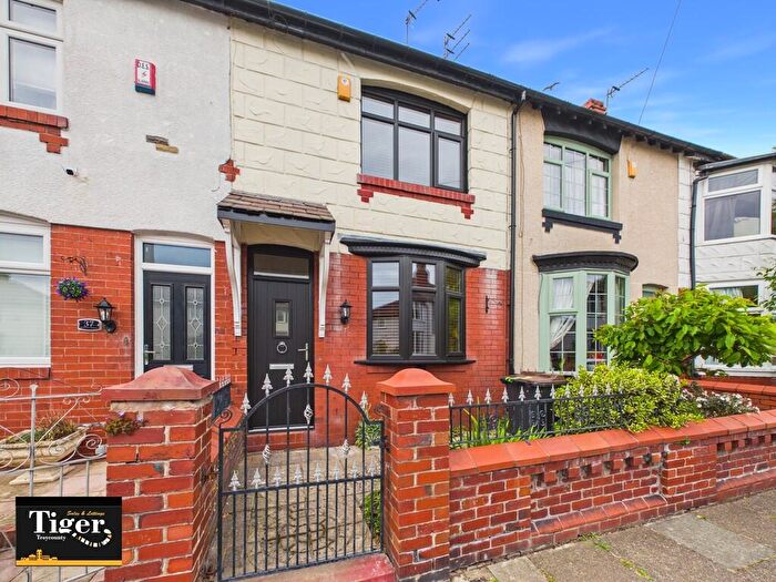 2 Bedroom Terraced House To Rent In Airedale Avenue, Blackpool, FY3