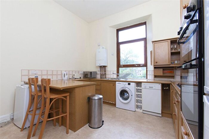3 Bedroom Flat To Rent In () Dalkeith Road, Edinburgh, EH16