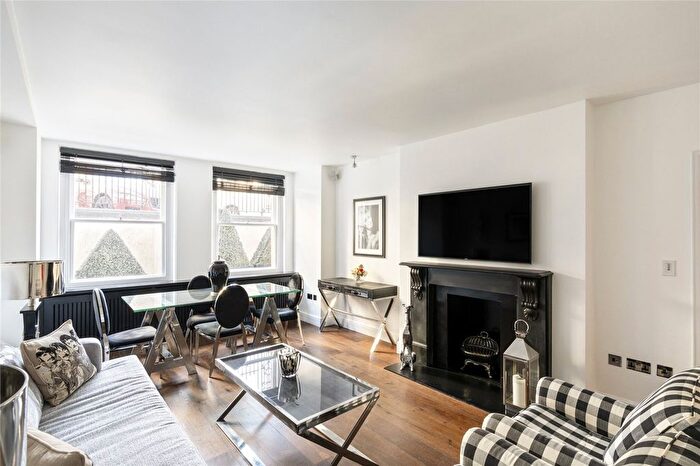 3 Bedroom Flat To Rent In Rutland Gardens, South Kensington, SW7
