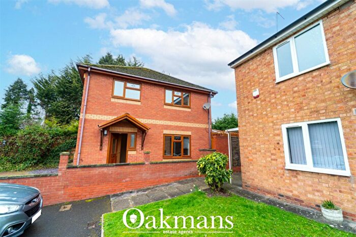 3 Bedroom Detached House For Sale In Gillman Close, Birmingham, West Midlands, B26