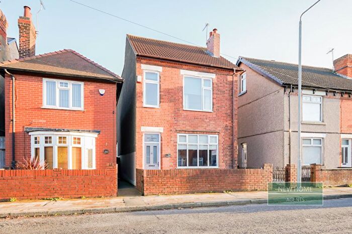 4 Bedroom Detached House For Sale In Southwell Lane, Kirkby In Ashfield, Nottingham, NG17