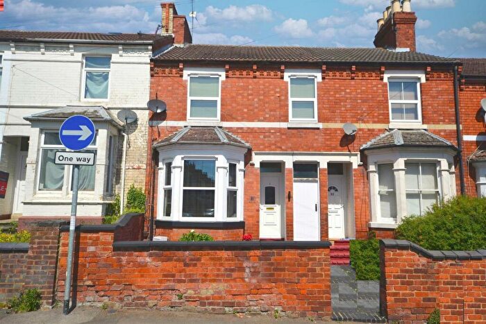 3 Bedroom Terraced House To Rent In Mill Road, Kettering, NN16