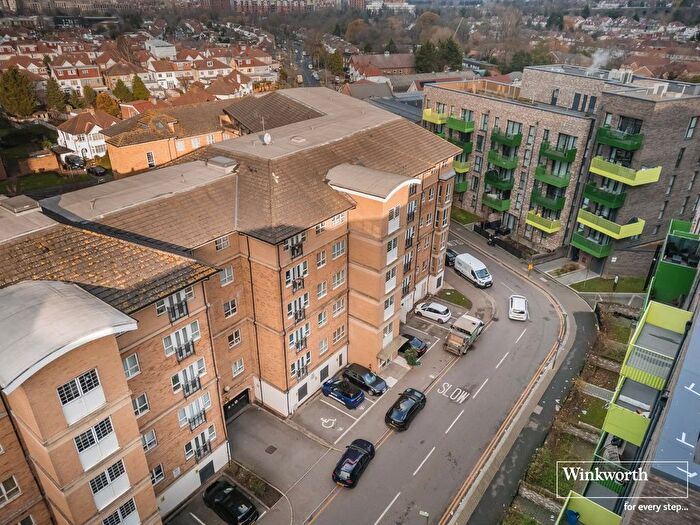 2 Bedroom Flat For Sale In Rookery Way, London, NW9