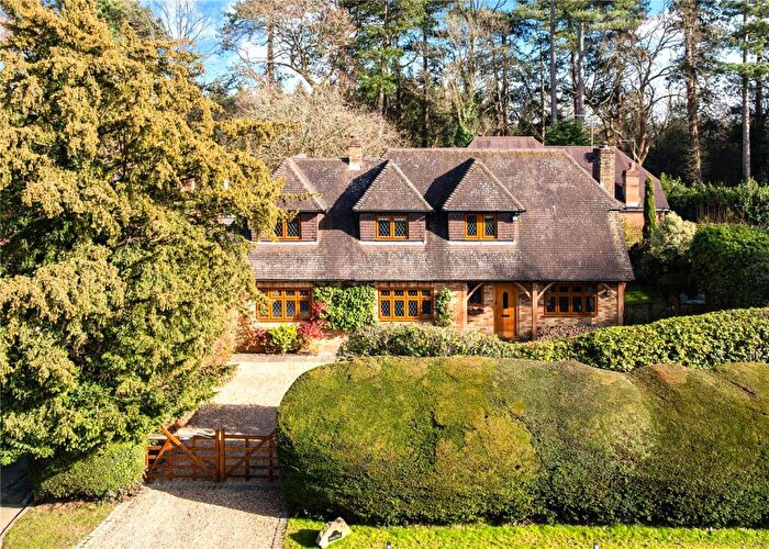 4 Bedroom Detached House For Sale In Rickman Hill Road, Chipstead, Coulsdon, Surrey, CR5