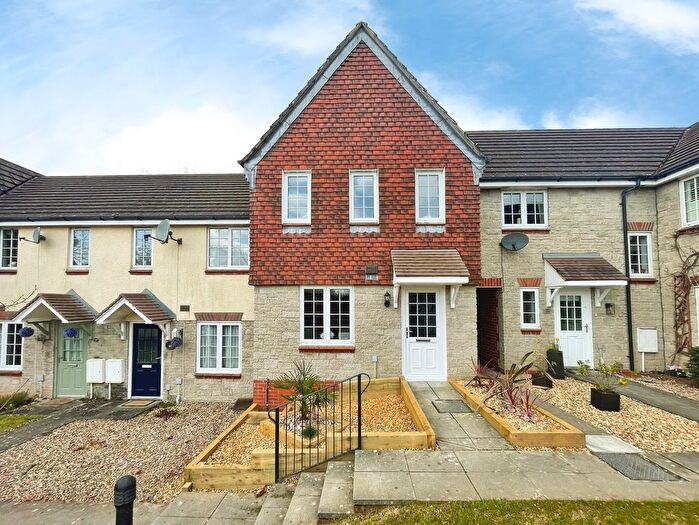 3 Bedroom Terraced House For Sale In Lowland Close, Bridgend, CF31