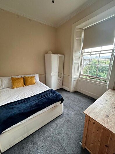 5 Bedroom Flat To Rent In Leith Walk, Edinburgh, EH6