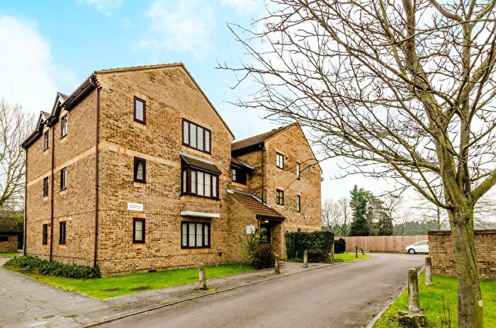 Studio To Rent In Jasmine Close, Northwood, HA6